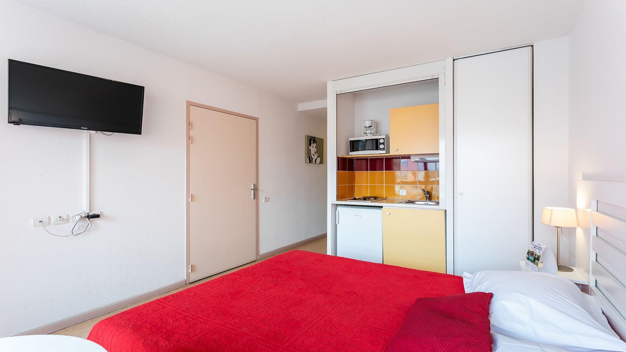 Vacanceole - Residence Le Saint Clair Agde Exterior photo
