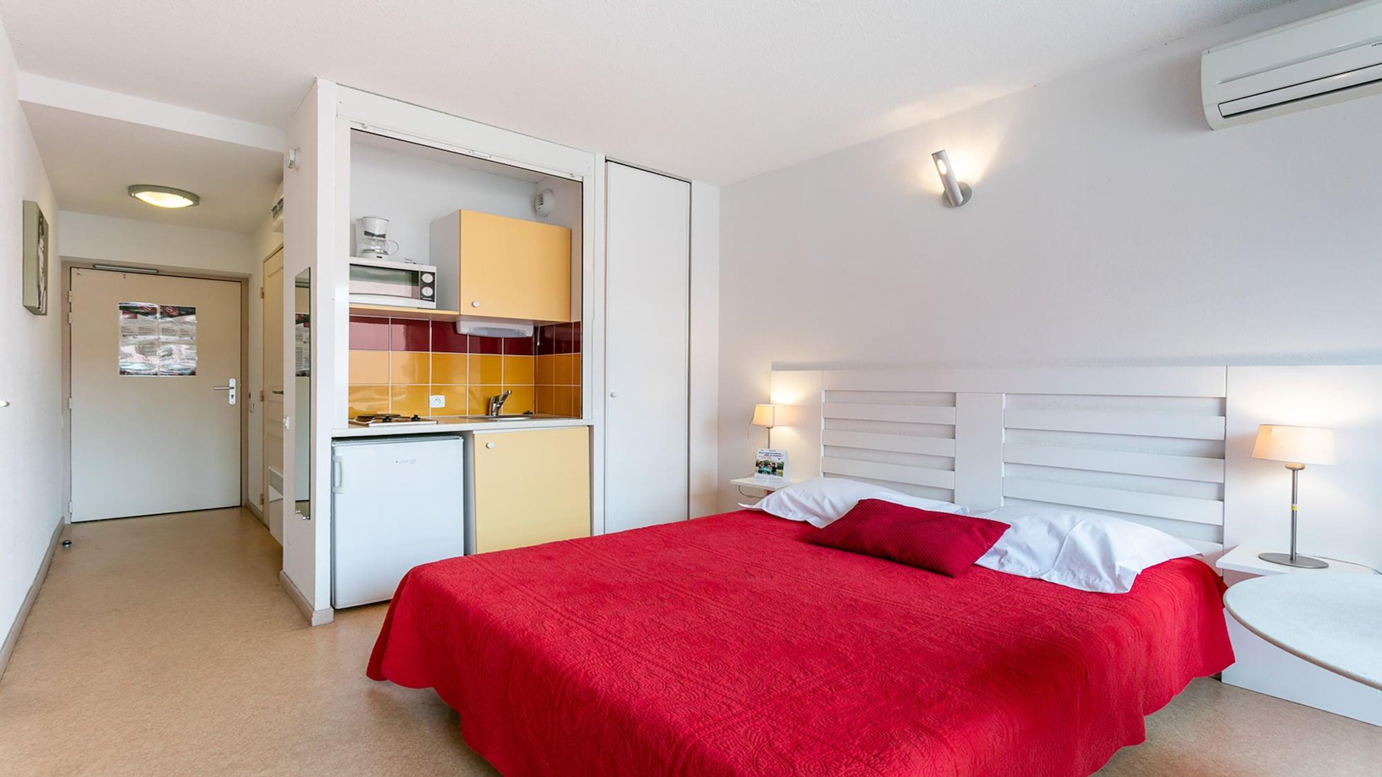 Vacanceole - Residence Le Saint Clair Agde Exterior photo