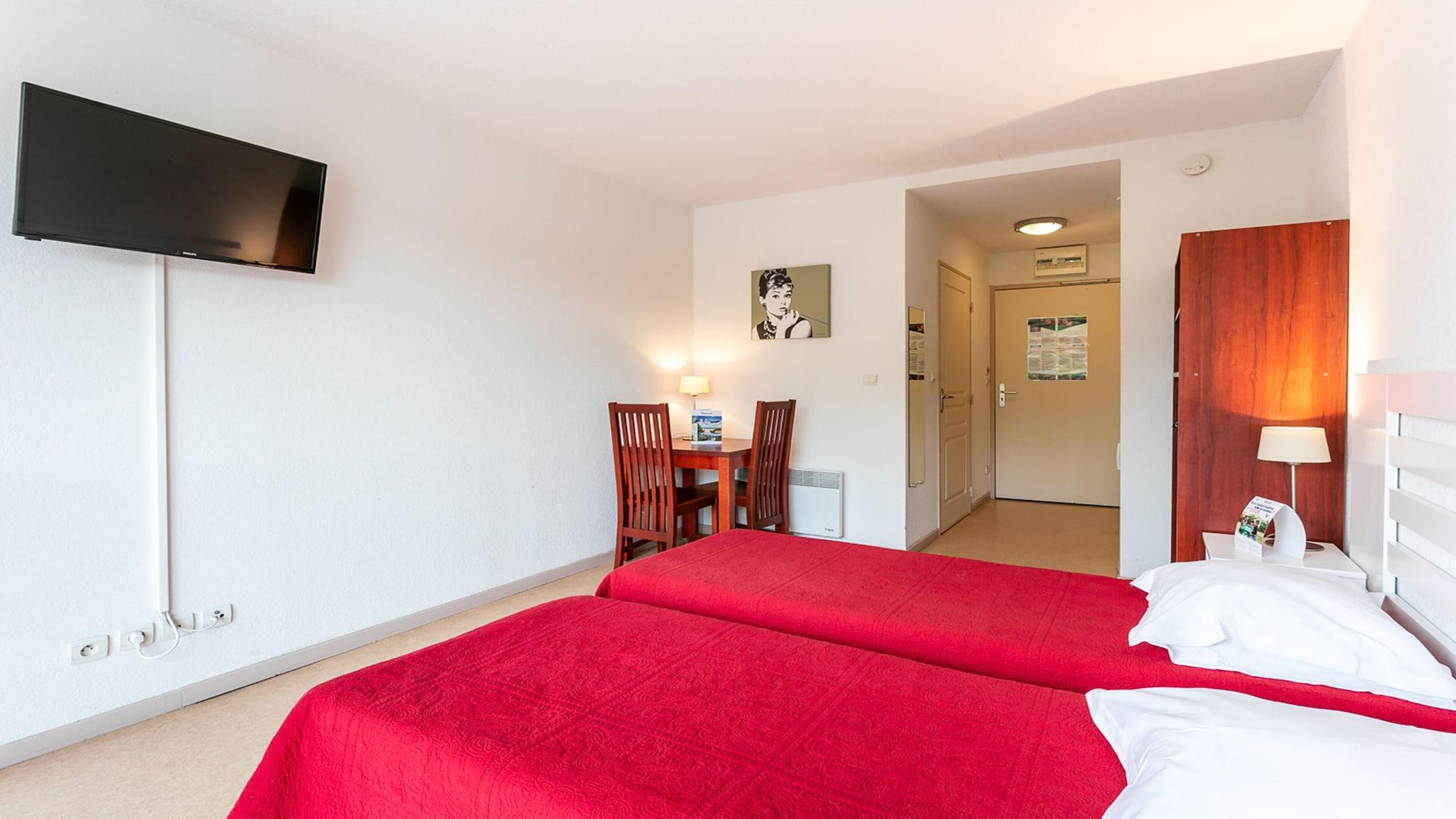 Vacanceole - Residence Le Saint Clair Agde Exterior photo