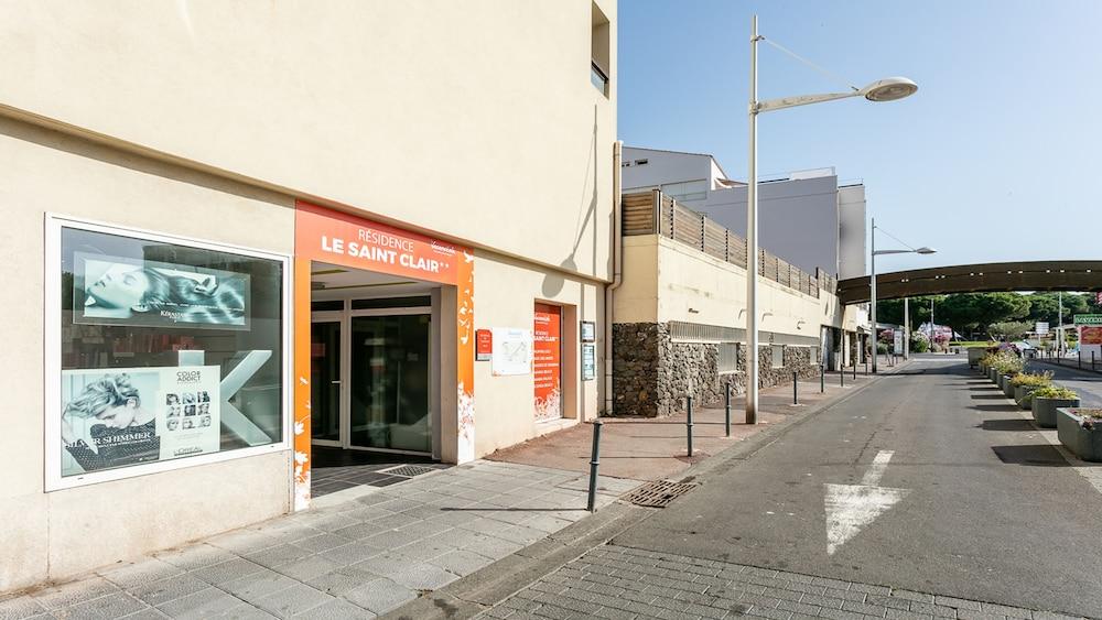 Vacanceole - Residence Le Saint Clair Agde Exterior photo