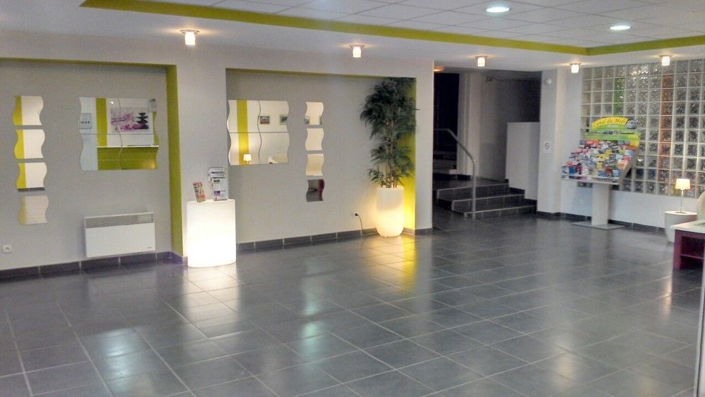 Vacanceole - Residence Le Saint Clair Agde Exterior photo